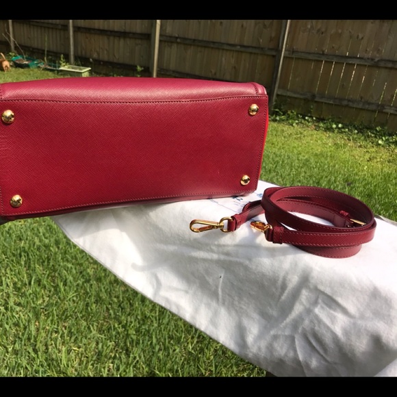 Prada Saffiano LUX  Cerise +Fuoco - Picture 8 of 9